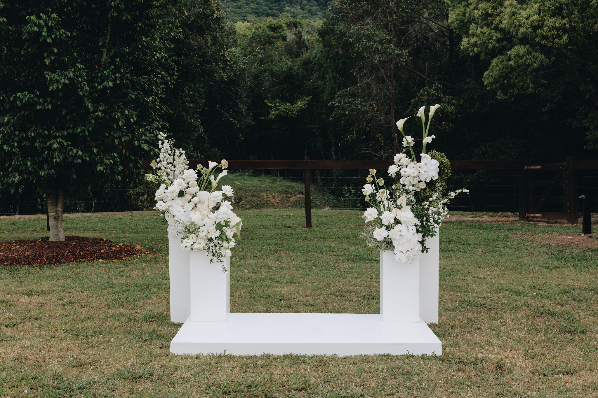 Noosa Hinterland Wedding Flowers